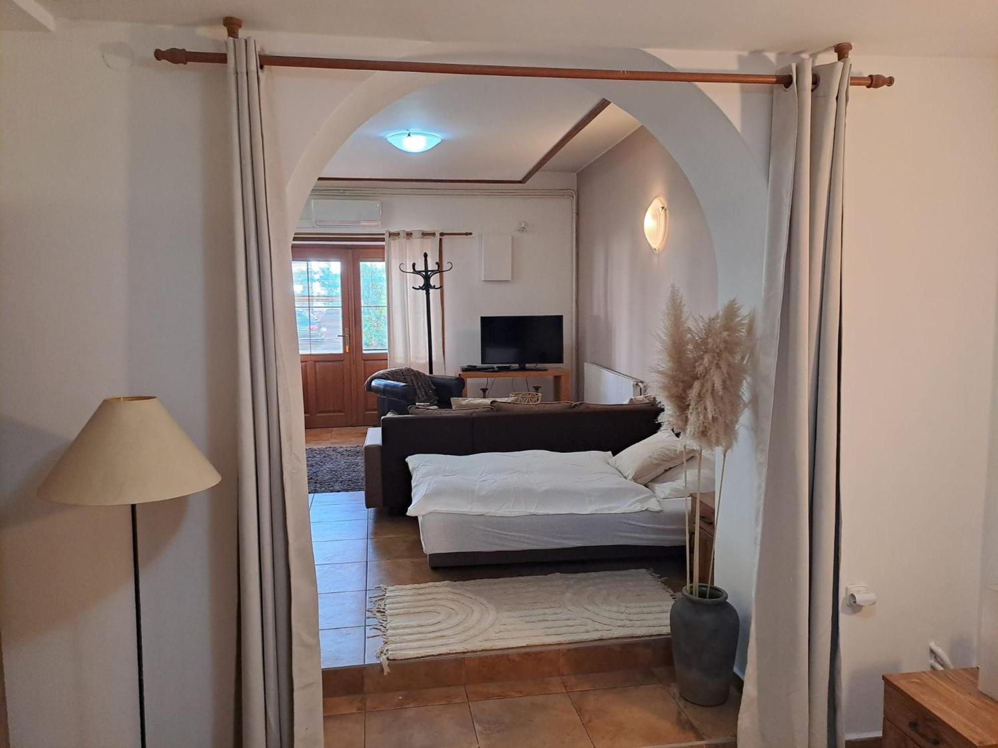Apartman Romana Postorna Exterior photo